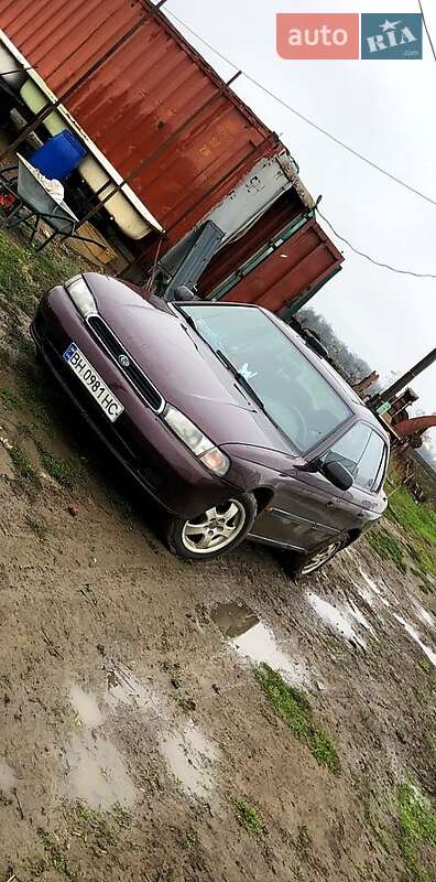 Седан Subaru Legacy 1995 в Бобринце