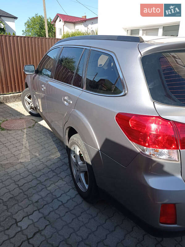 Універсал Subaru Legacy 2011 в Самборі
