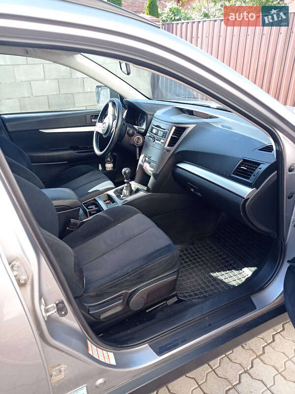 Універсал Subaru Legacy 2011 в Самборі