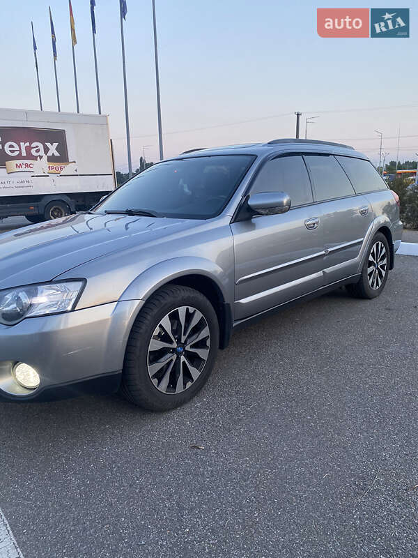 Универсал Subaru Legacy 2006 в Киеве