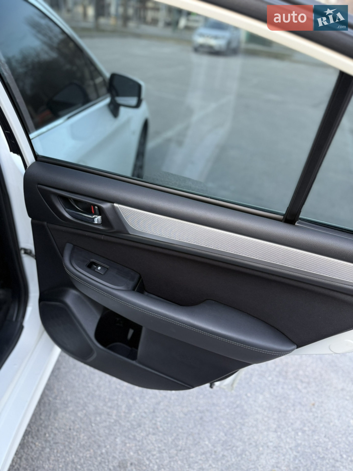 2015 Subaru Legacy - мініатюра 16