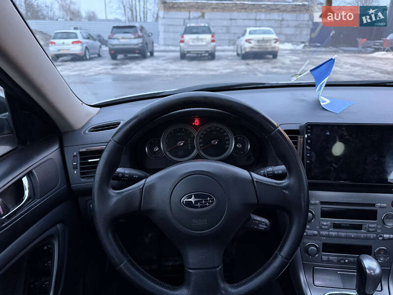 Седан Subaru Legacy 2004 в Ірпені