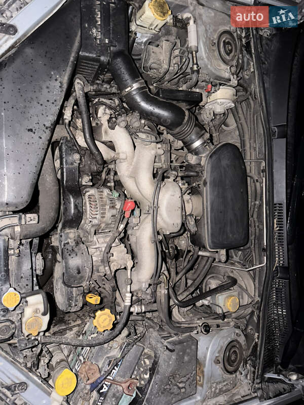 Седан Subaru Legacy 2004 в Ірпені