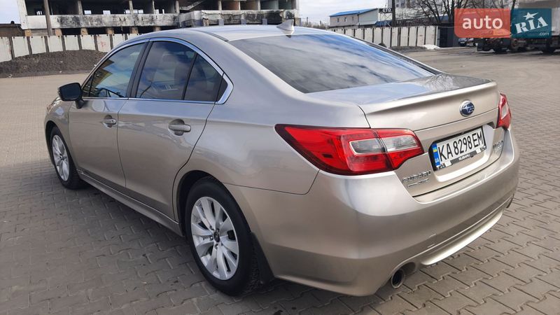 Седан Subaru Legacy 2015 в Киеве