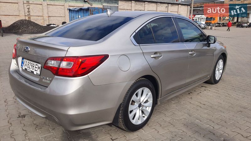 Седан Subaru Legacy 2015 в Киеве