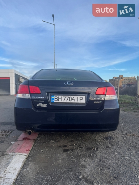 Седан Subaru Legacy 2012 в Тлумаче