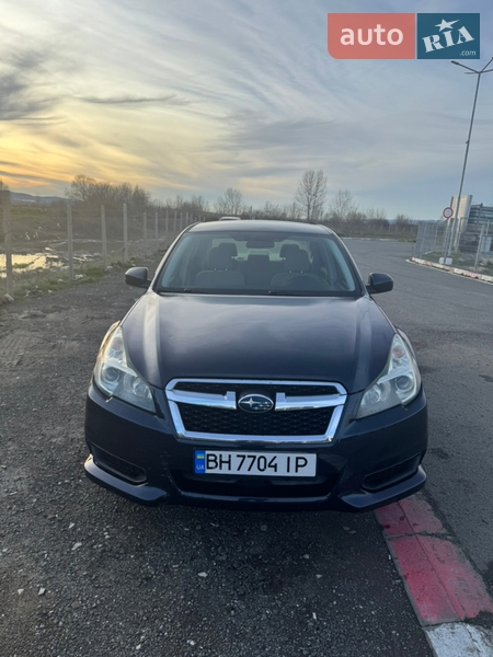 Седан Subaru Legacy 2012 в Тлумаче