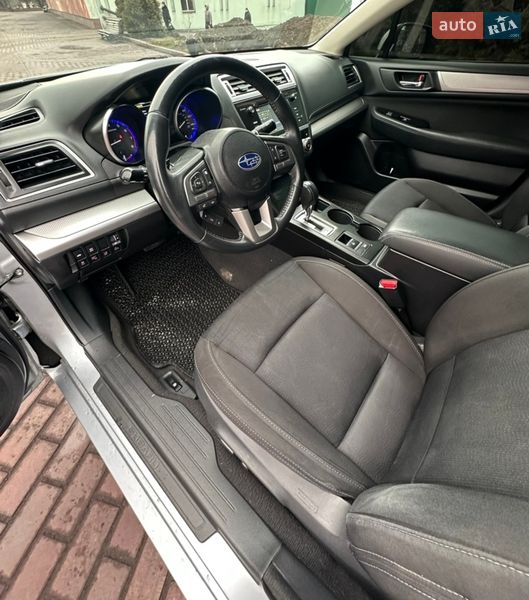 Седан Subaru Legacy 2016 в Днепре