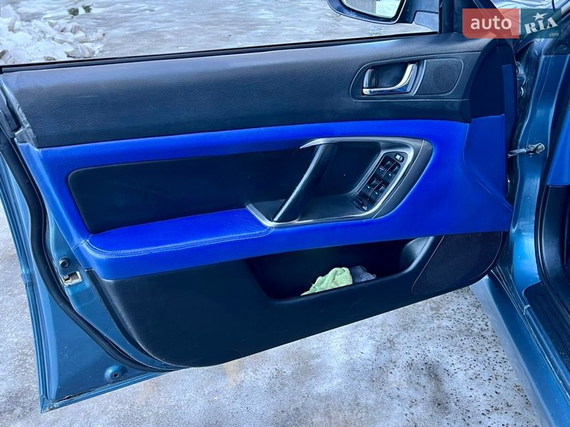 Седан Subaru Legacy 2004 в Хмельницькому