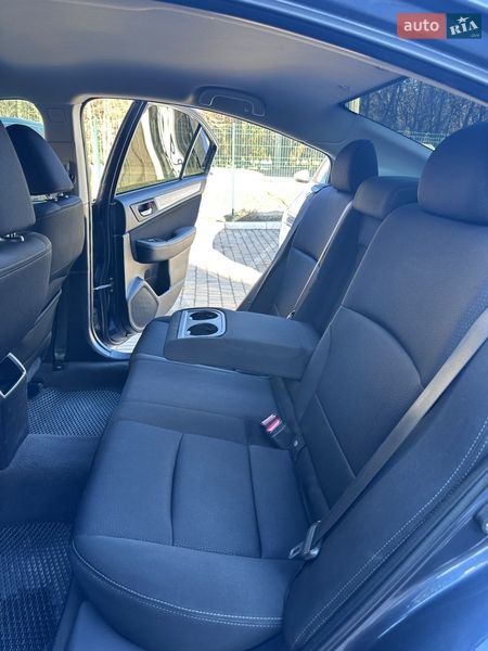 Седан Subaru Legacy 2017 в Хмельницком