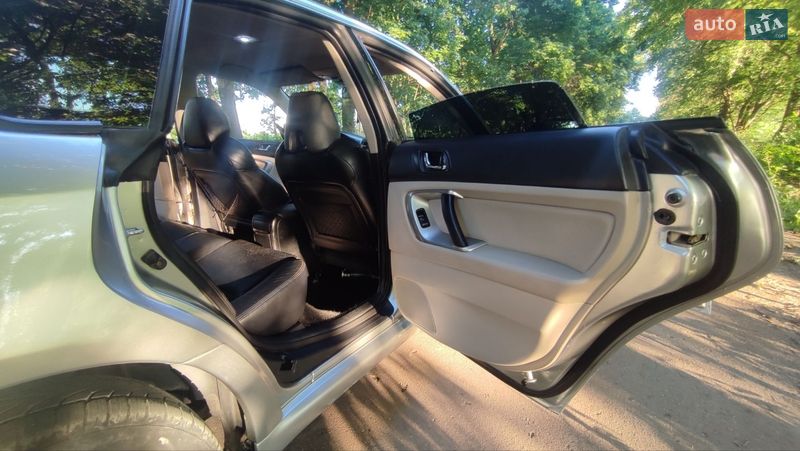 Седан Subaru Legacy 2005 в Тернополе