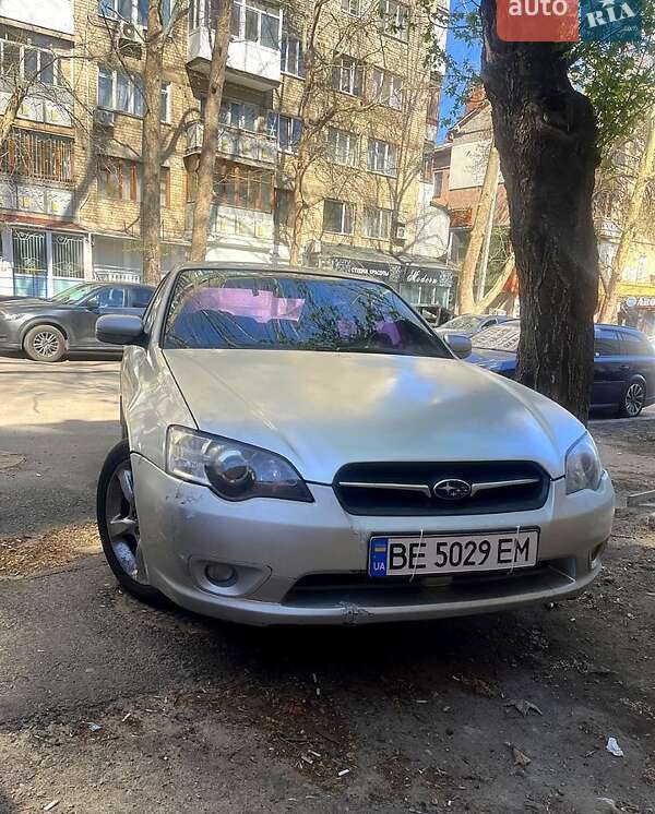 Седан Subaru Legacy 2005 в Николаеве