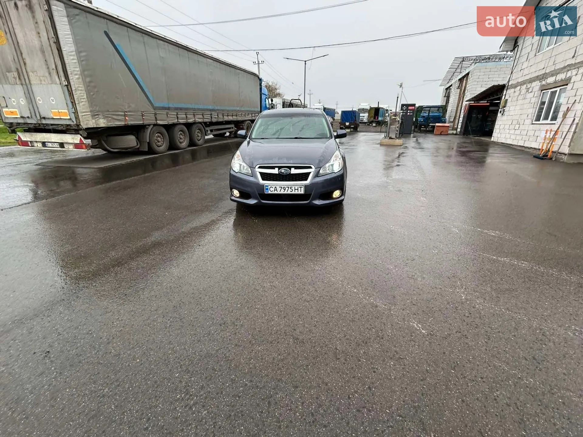2014 Subaru Legacy - мініатюра 2