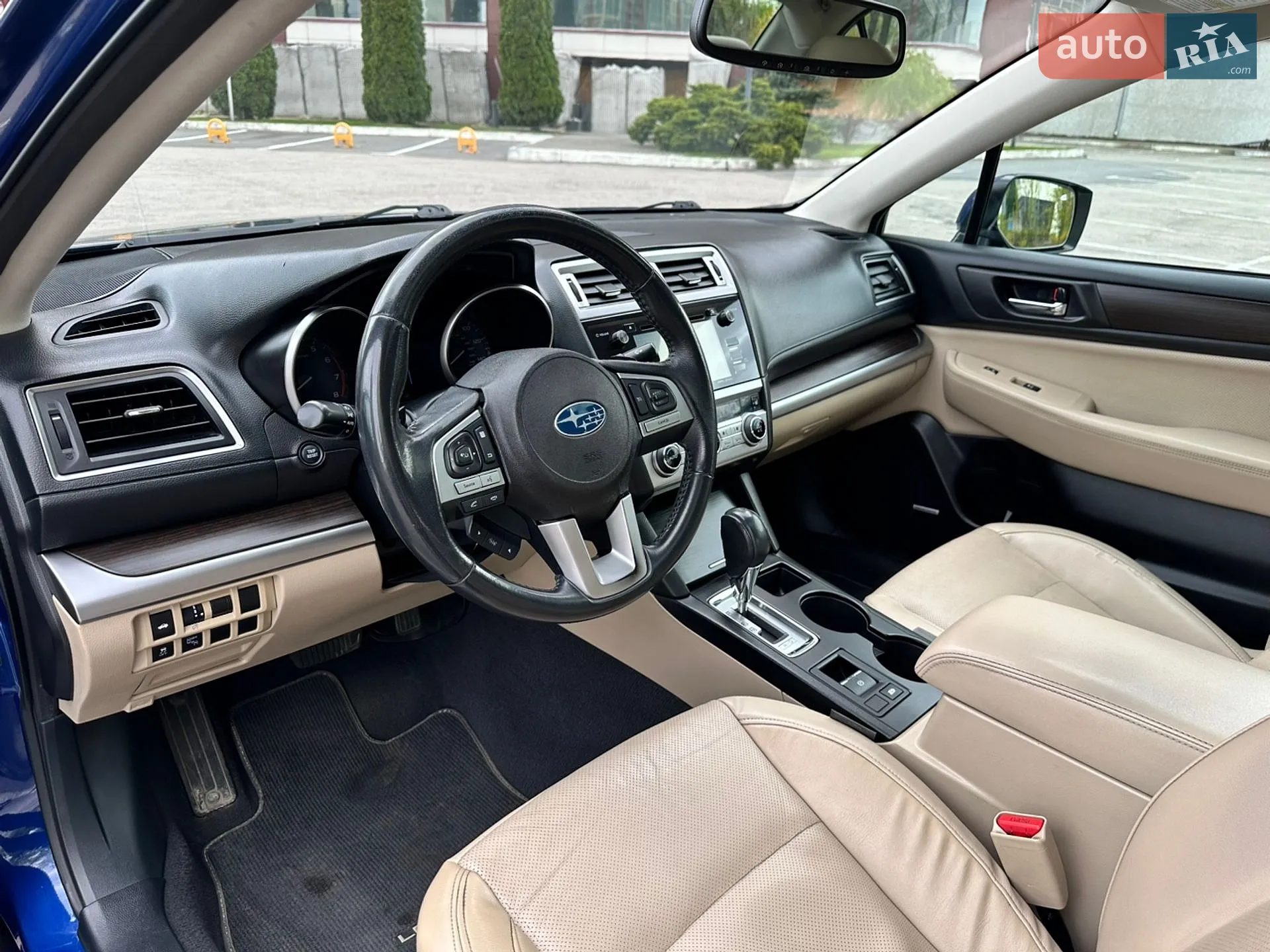 2016 Subaru Legacy - мініатюра 16