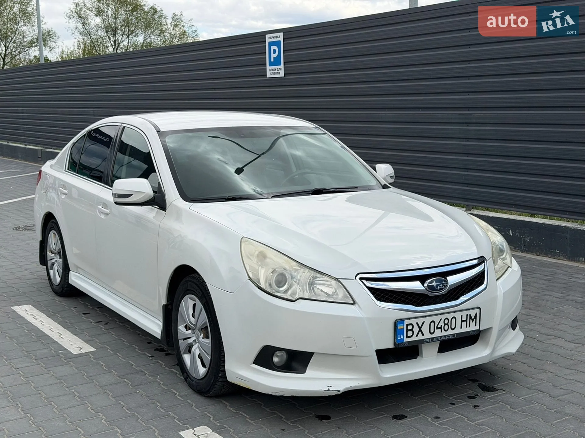 2010 Subaru Legacy - фото 1