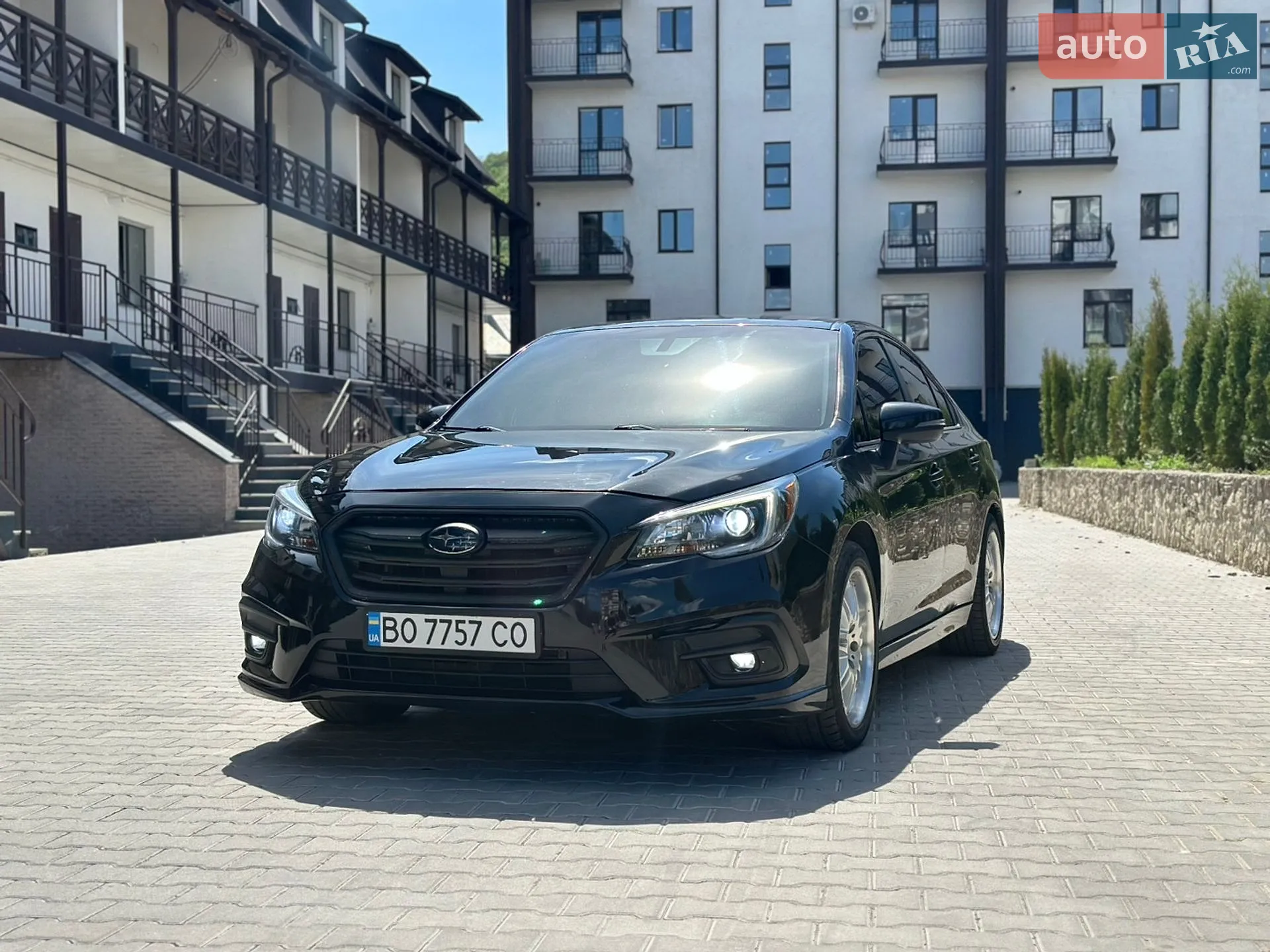 2017 Subaru Legacy - мініатюра 2