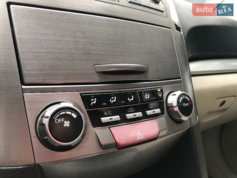 Седан Subaru Legacy 2010 в Львове