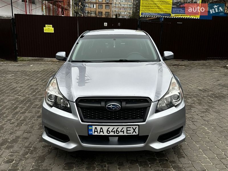 Седан Subaru Legacy 2012 в Ирпене