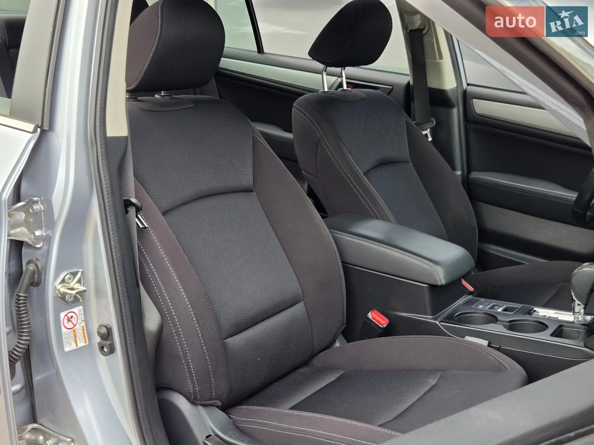 2016 Subaru Legacy - мініатюра 18