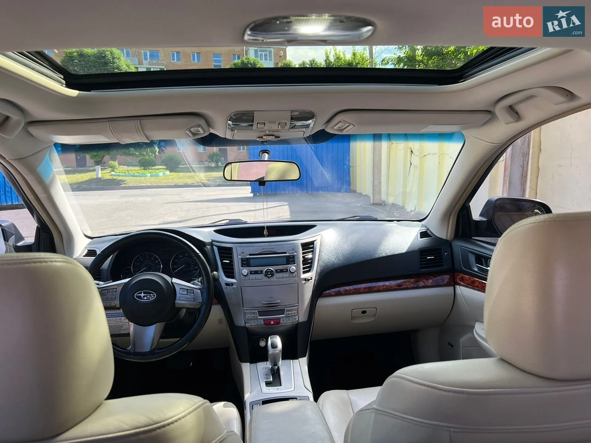 2010 Subaru Legacy - мініатюра 8