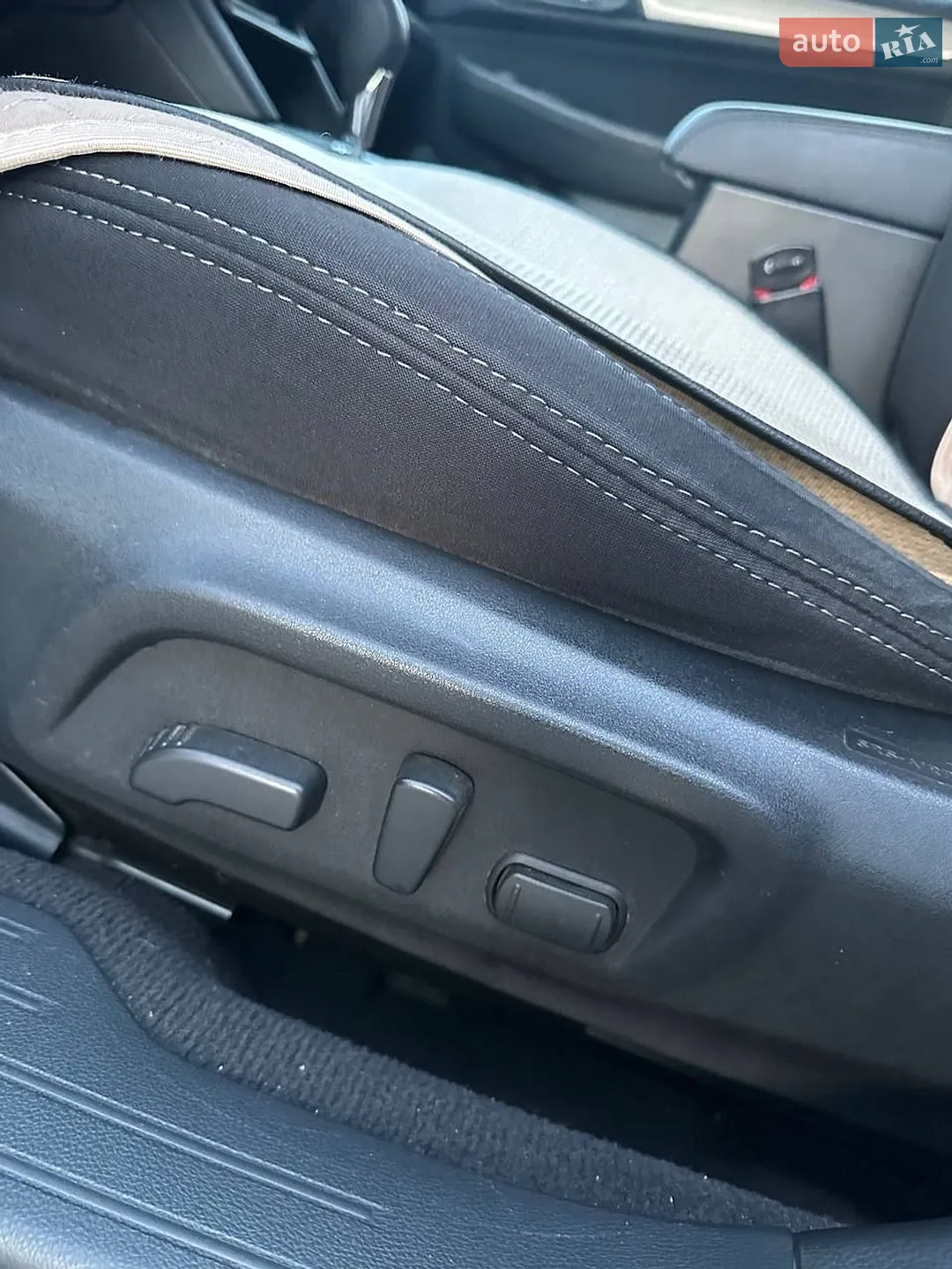 2015 Subaru Legacy - мініатюра 12