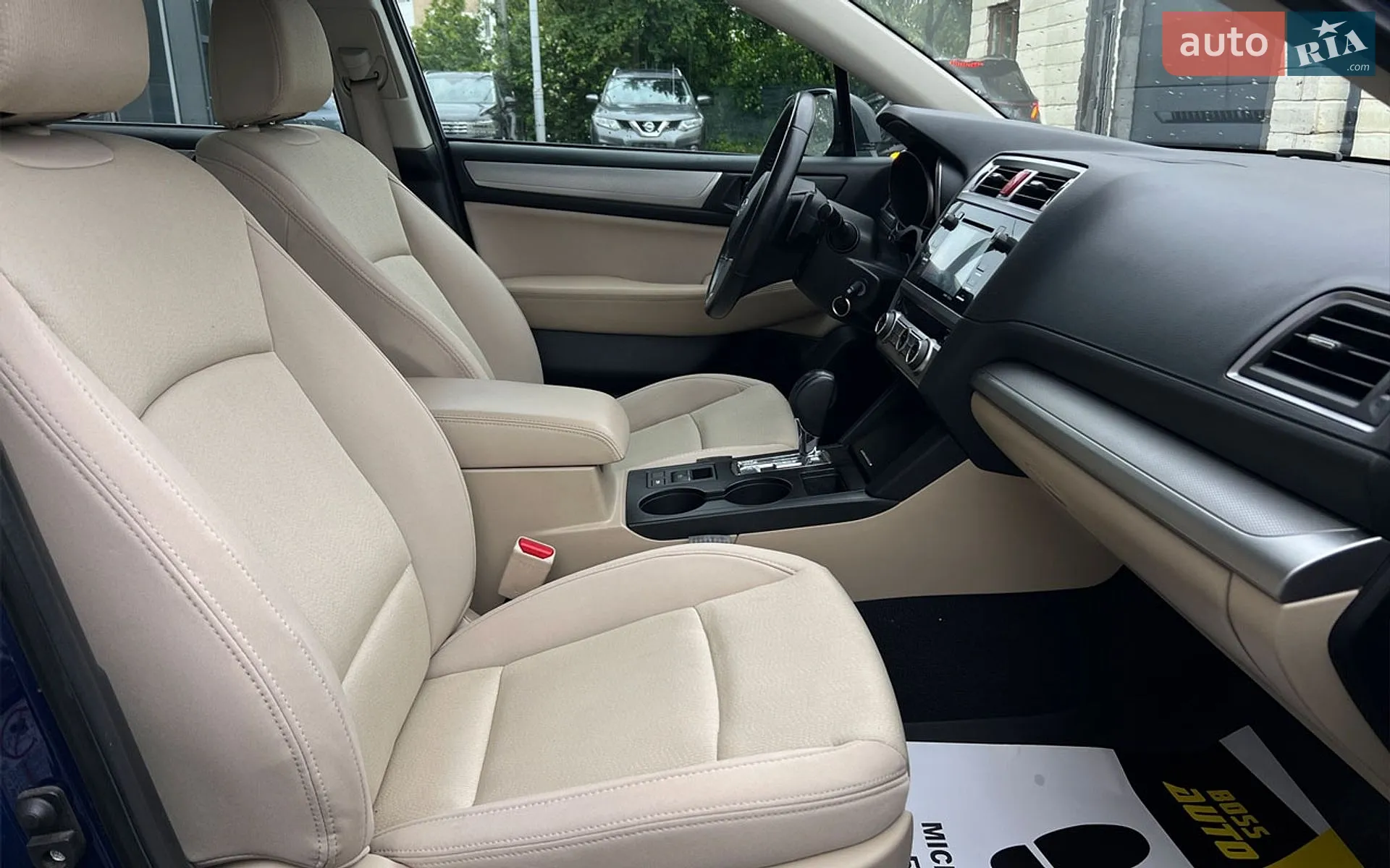 2016 Subaru Legacy - мініатюра 21