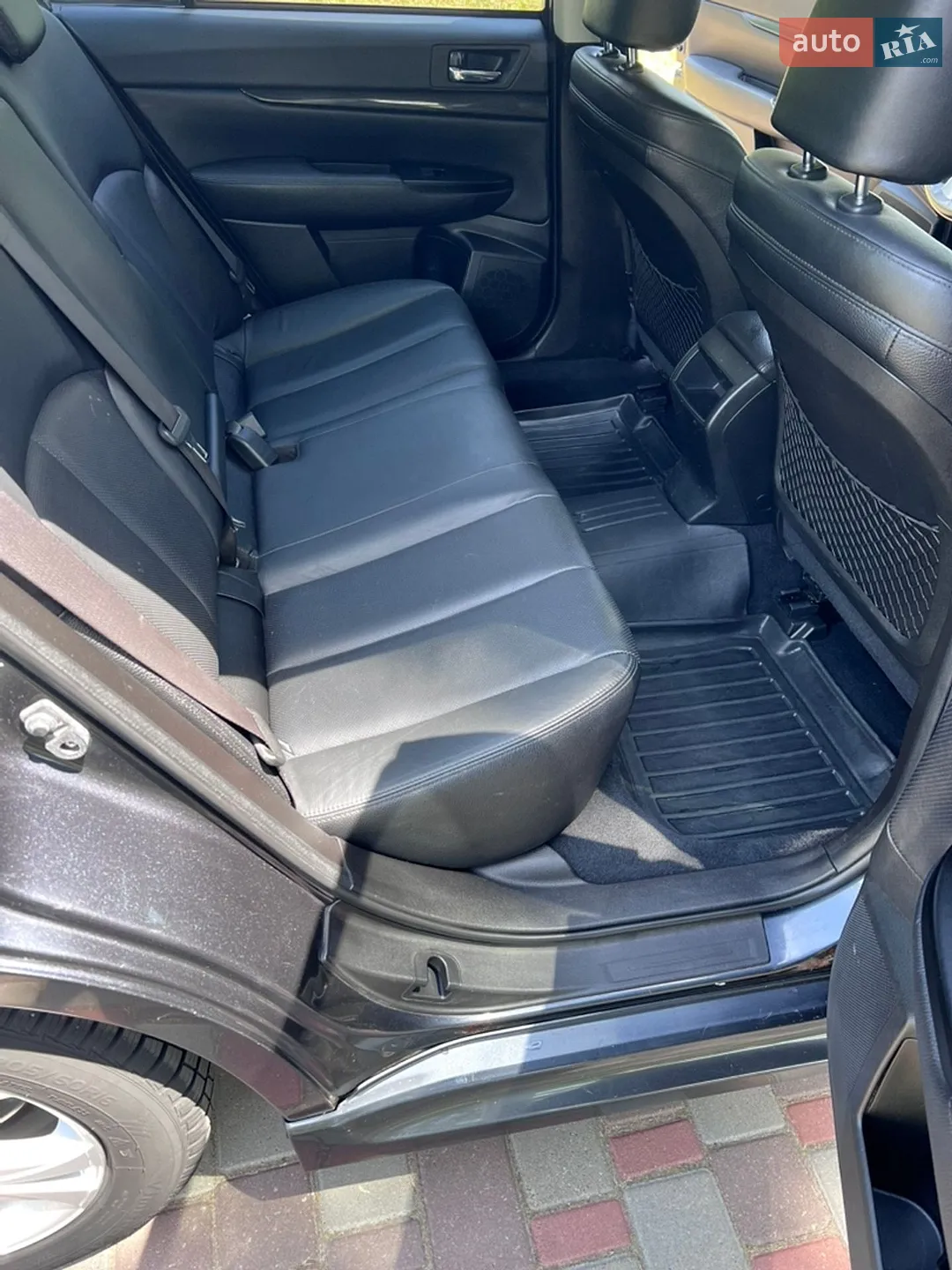 2010 Subaru Legacy - мініатюра 16