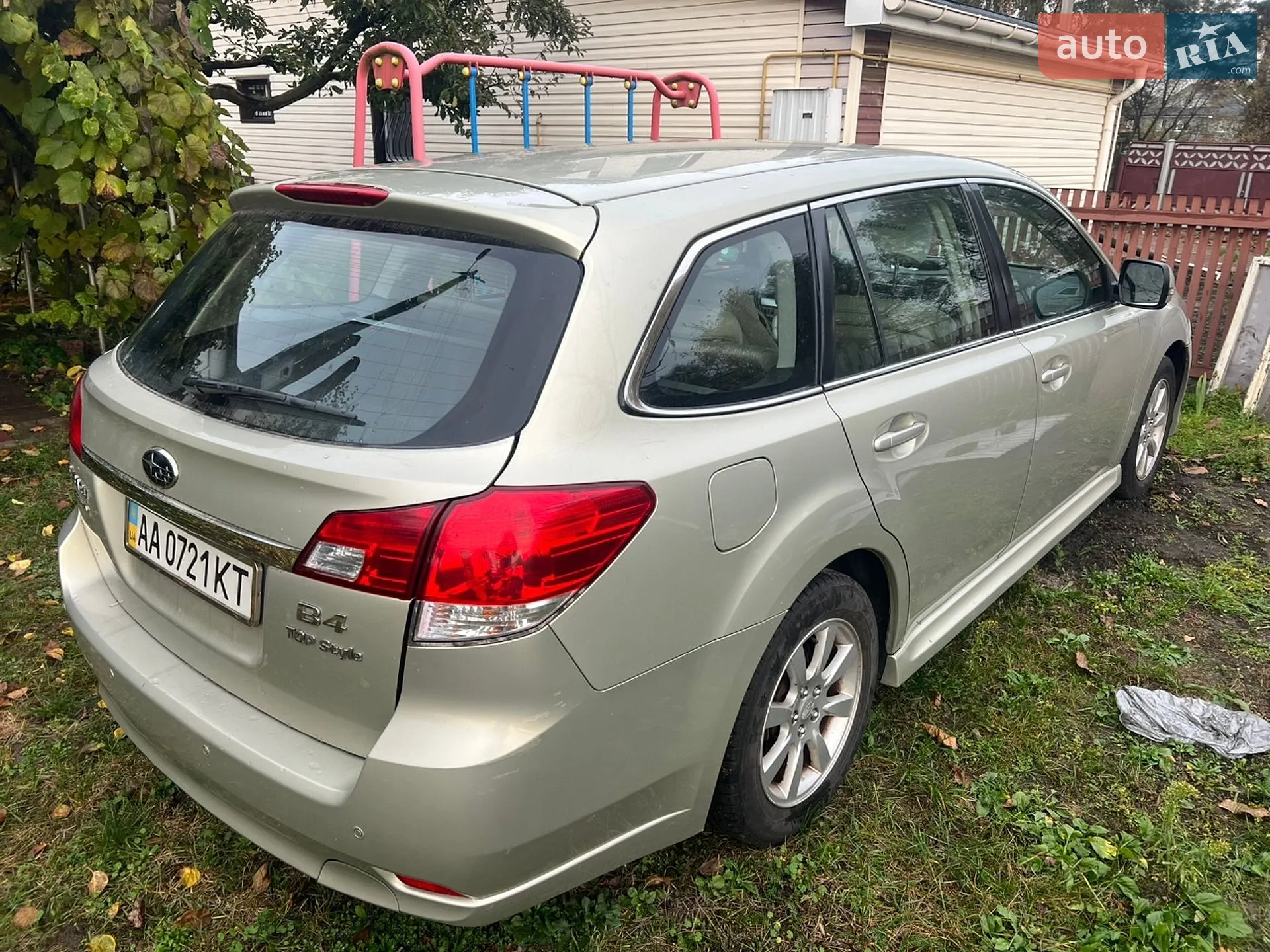 2011 Subaru Legacy - мініатюра 5