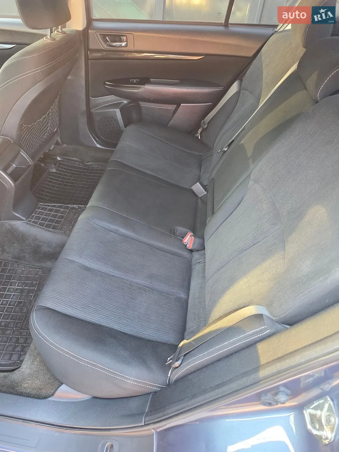 2014 Subaru Legacy - мініатюра 6