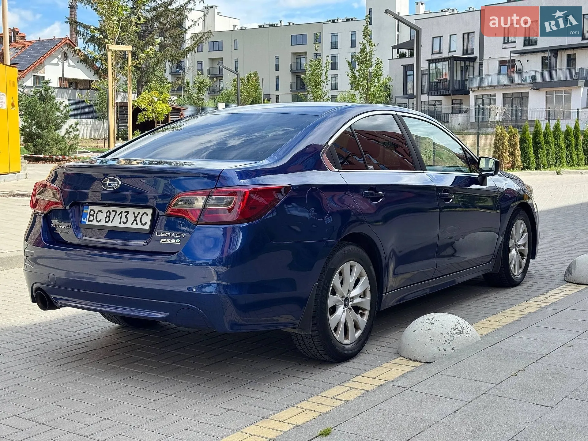 2017 Subaru Legacy - мініатюра 4