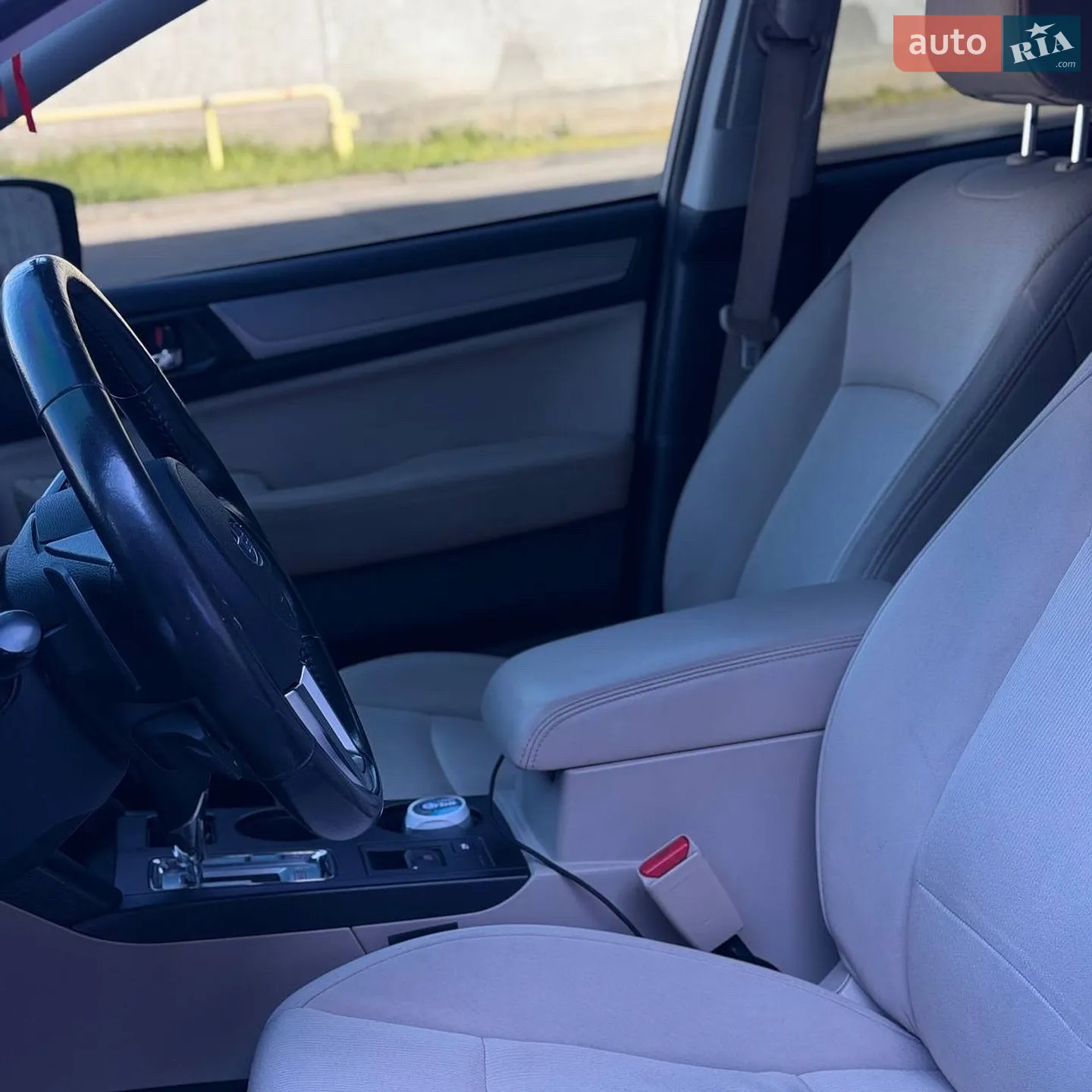 2016 Subaru Legacy - мініатюра 18
