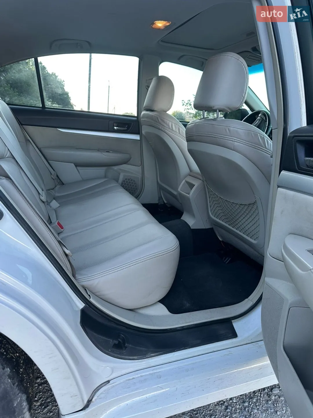 2012 Subaru Legacy - мініатюра 9