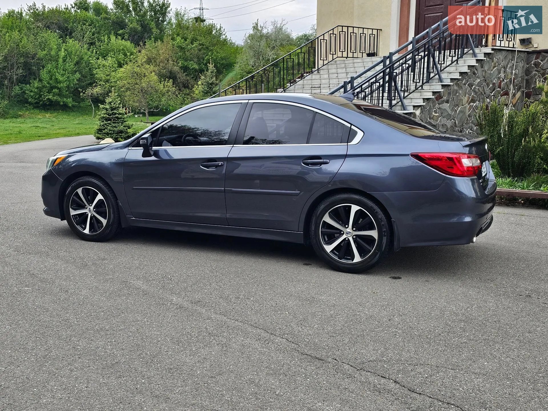 2016 Subaru Legacy - мініатюра 12