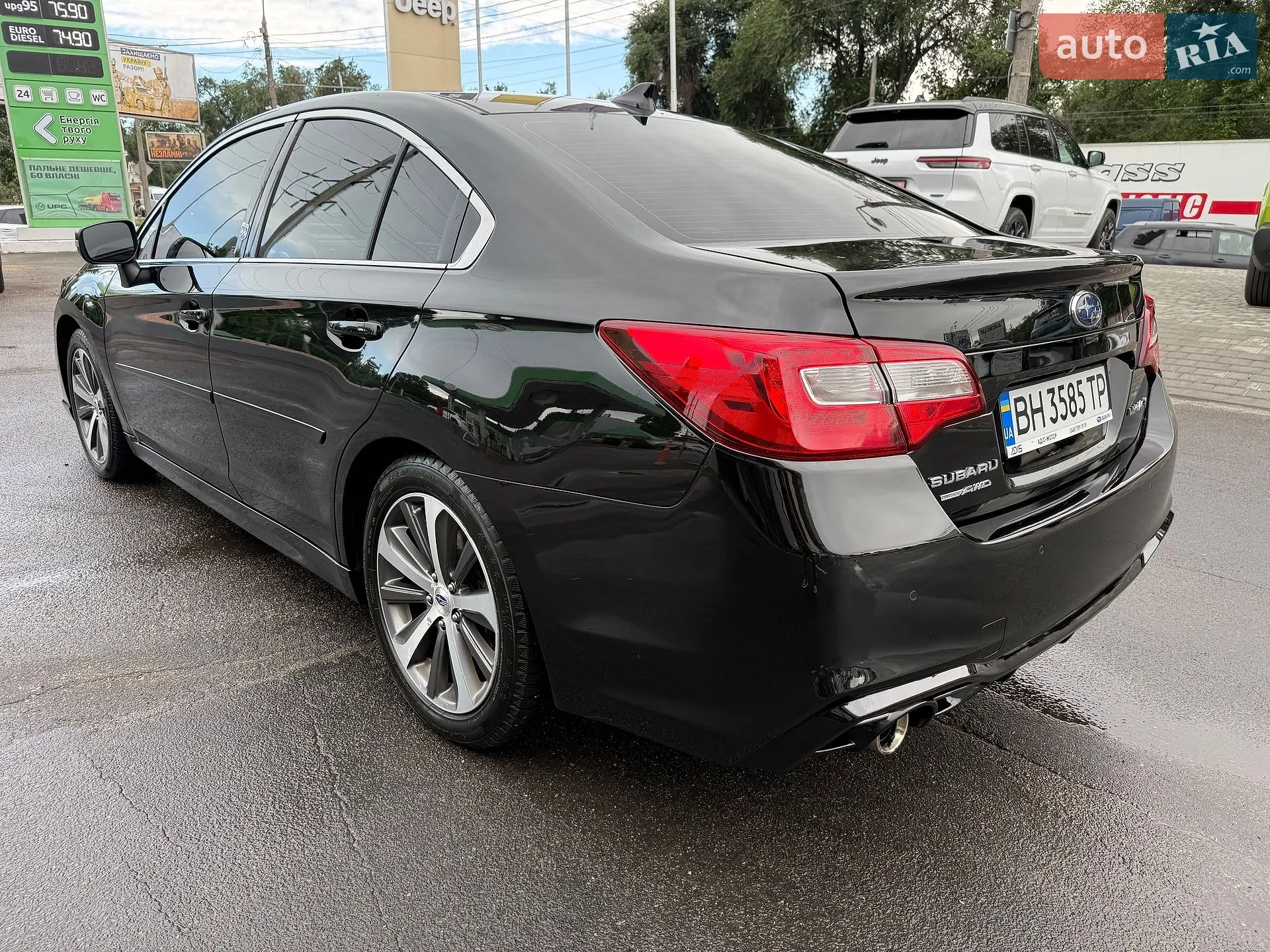 2017 Subaru Legacy - мініатюра 6