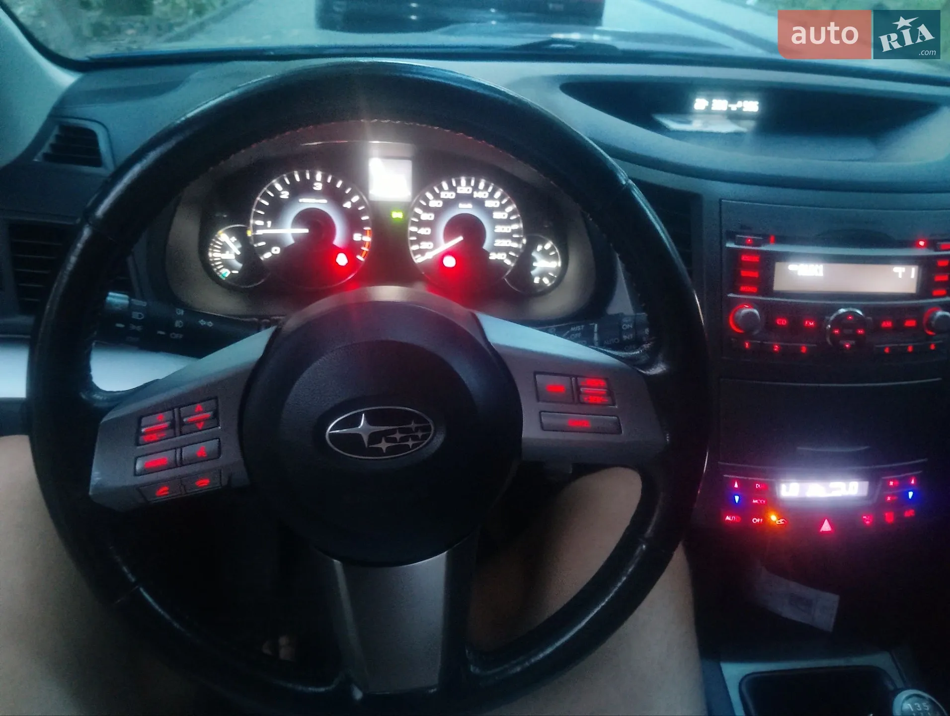 2011 Subaru Legacy - мініатюра 18