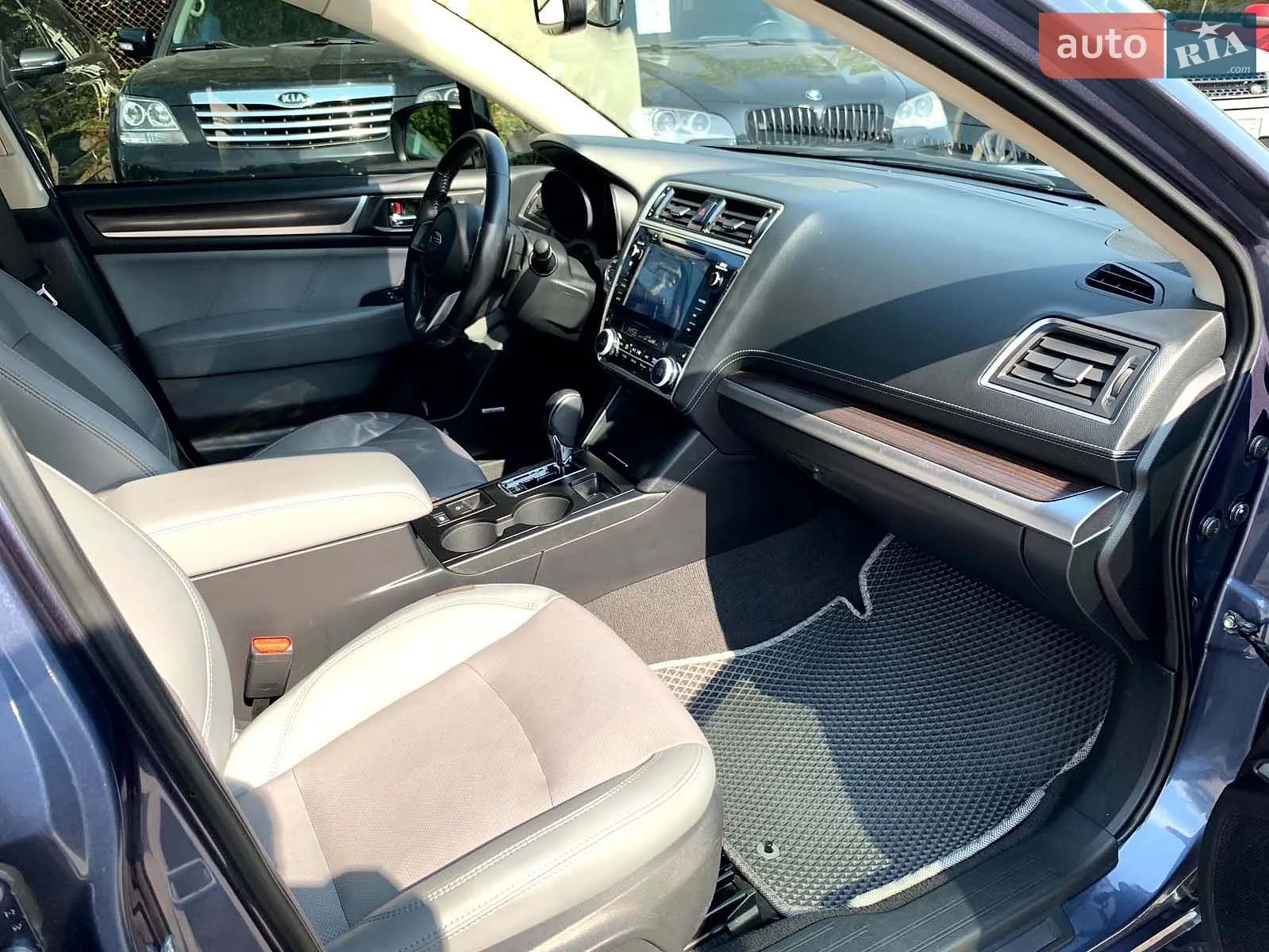 2017 Subaru Legacy - мініатюра 31