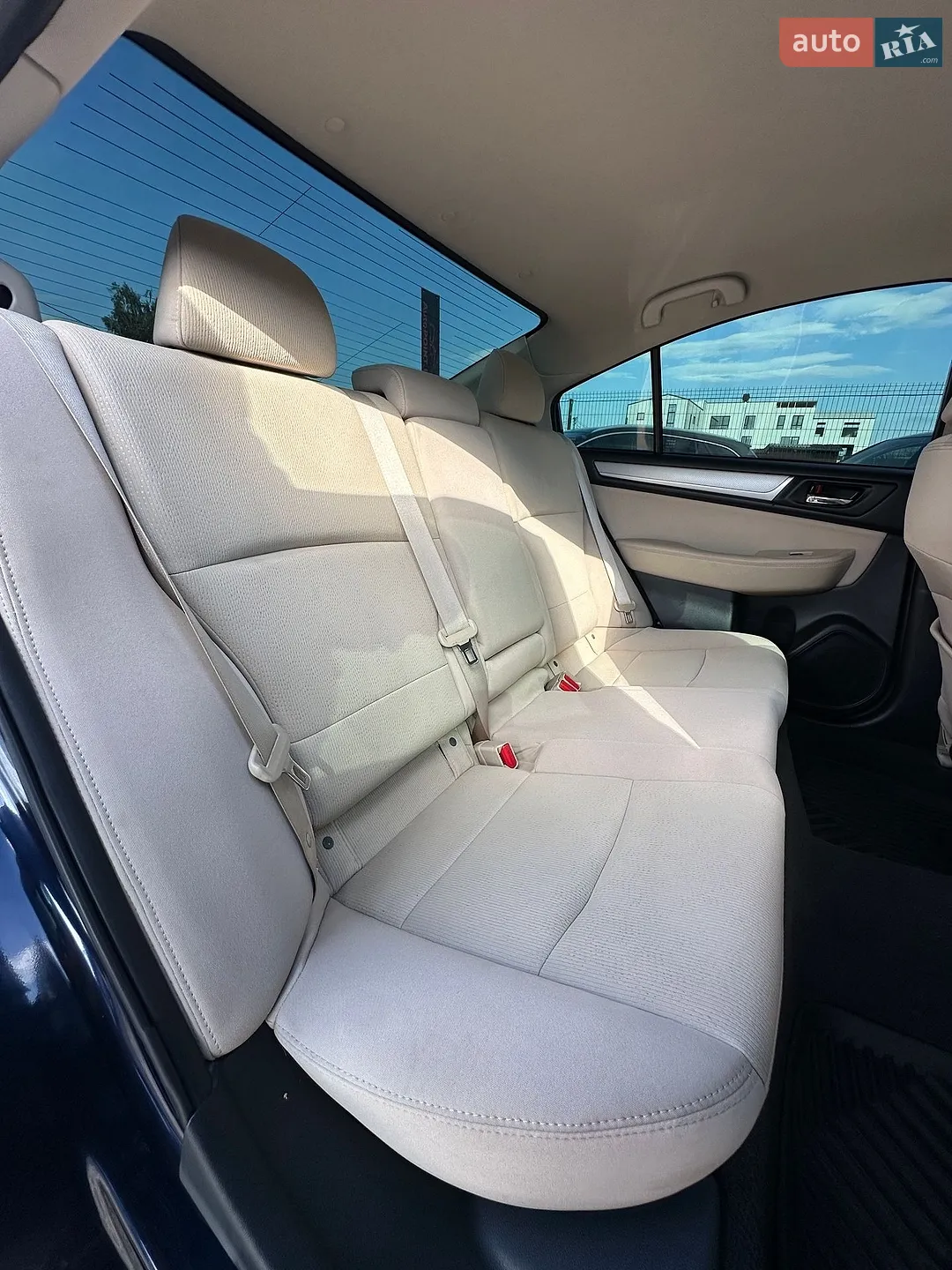 2018 Subaru Legacy - мініатюра 21