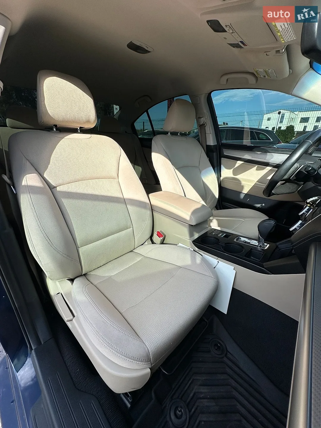 2018 Subaru Legacy - мініатюра 28