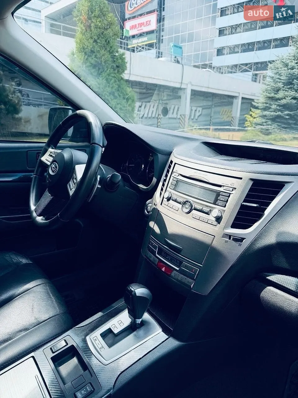 2010 Subaru Legacy - мініатюра 9