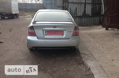 Седан Subaru Legacy 2004 в 