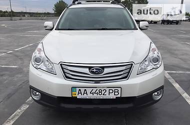 Внедорожник / Кроссовер Subaru Outback 2012 в Киеве