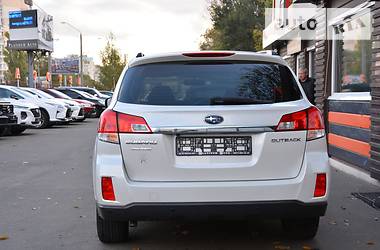 Универсал Subaru Outback 2012 в Одессе