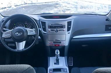 Позашляховик / Кросовер Subaru Outback 2010 в Львові