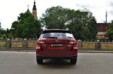 Внедорожник / Кроссовер Subaru Outback 2015 в Харькове