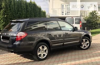 Седан Subaru Outback 2008 в Черновцах