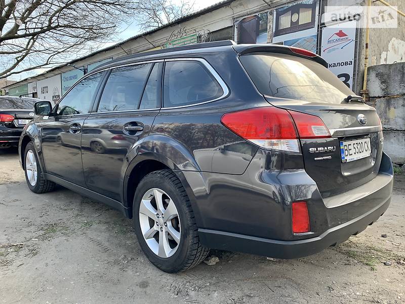 Універсал Subaru Outback 2013 в Миколаєві