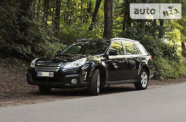 Внедорожник / Кроссовер Subaru Outback 2014 в Тернополе