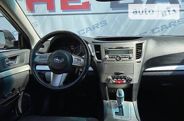 Универсал Subaru Outback 2011 в Киеве