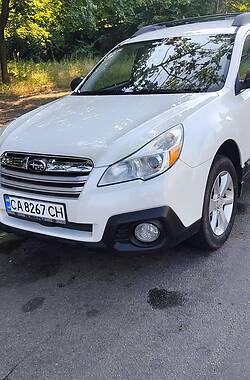 Внедорожник / Кроссовер Subaru Outback 2014 в Черкассах