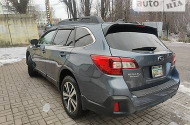 Универсал Subaru Outback 2018 в Хмельницком